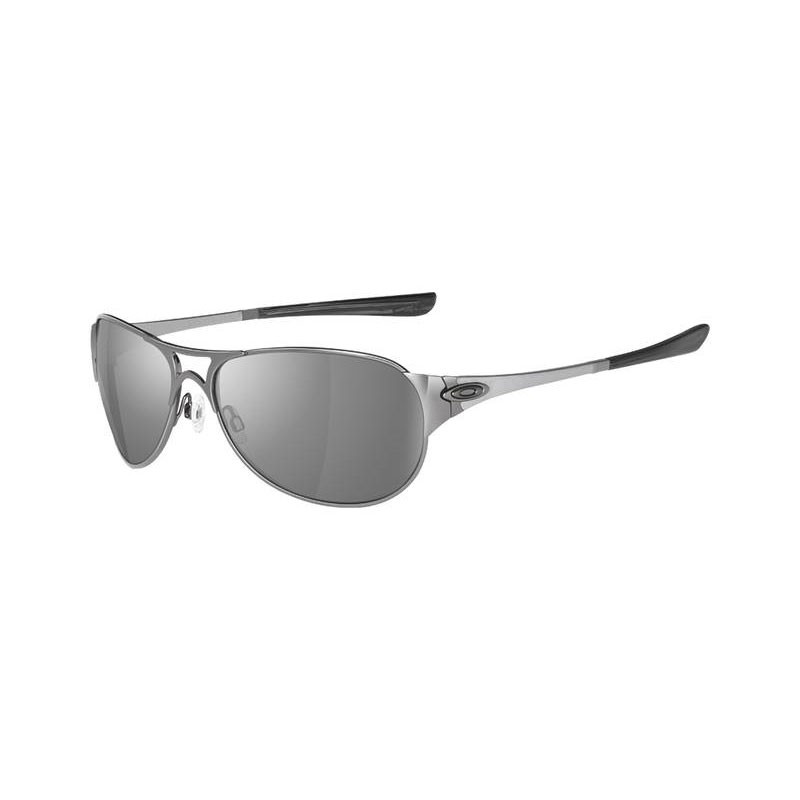 Oakley Restless Sunglasses - Womens 2010