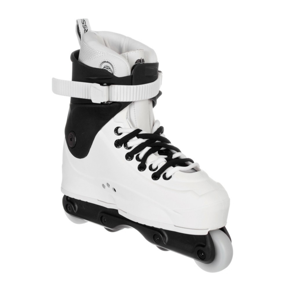 Razors Genesys 7.2 Aggressive Skates 2010